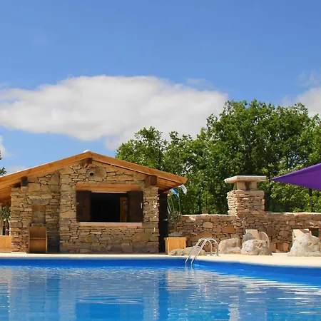 Holidays - Les 3 Cantons
