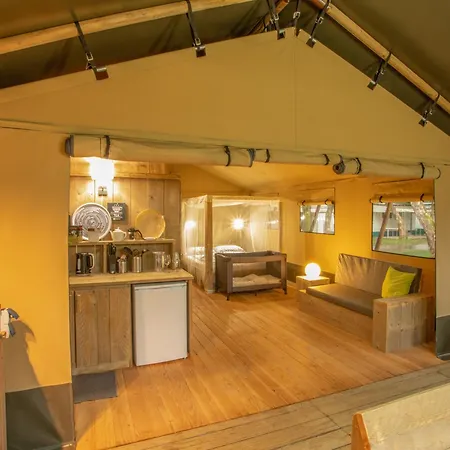 Holidays - Les 3 Cantons Luxury tent