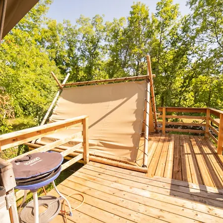 Holidays - Les 3 Cantons