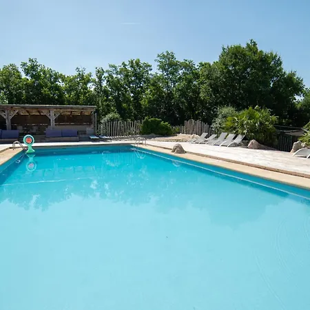 Holidays - Les 3 Cantons