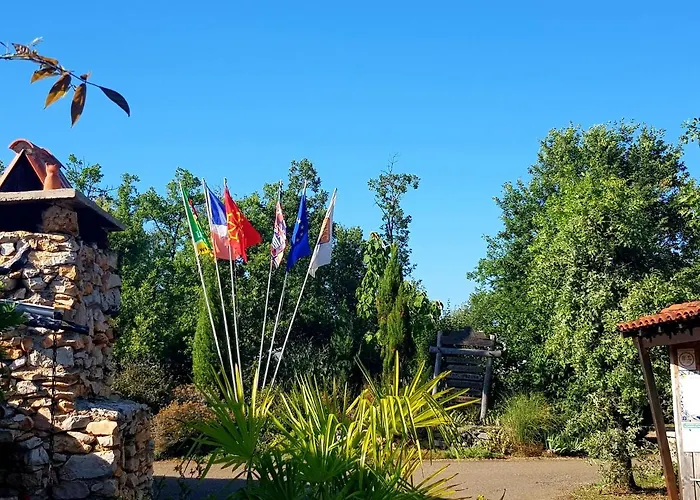 Holidays - Les 3 Cantons ラグジュアリーテント