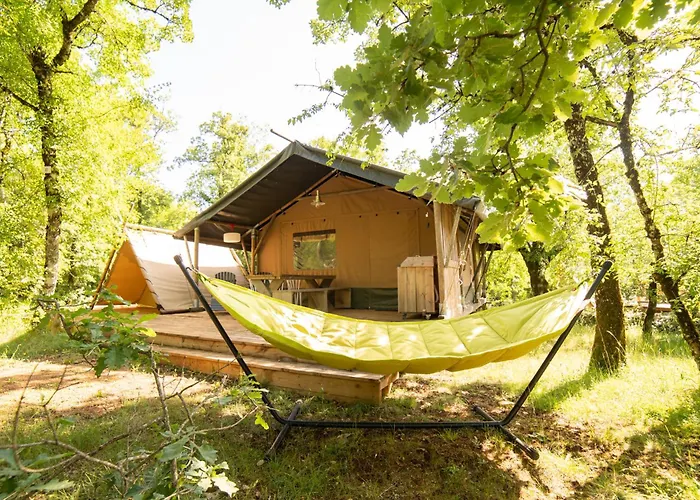 Holidays - Les 3 Cantons ラグジュアリーテント *