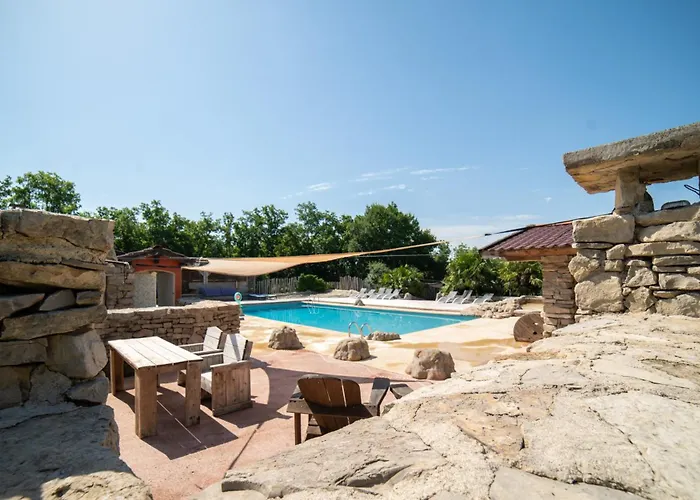 Holidays - Les 3 Cantons ラグジュアリーテント