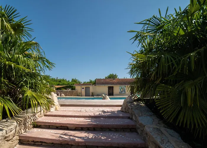 Holidays - Les 3 Cantons ラグジュアリーテント サン・タントナン